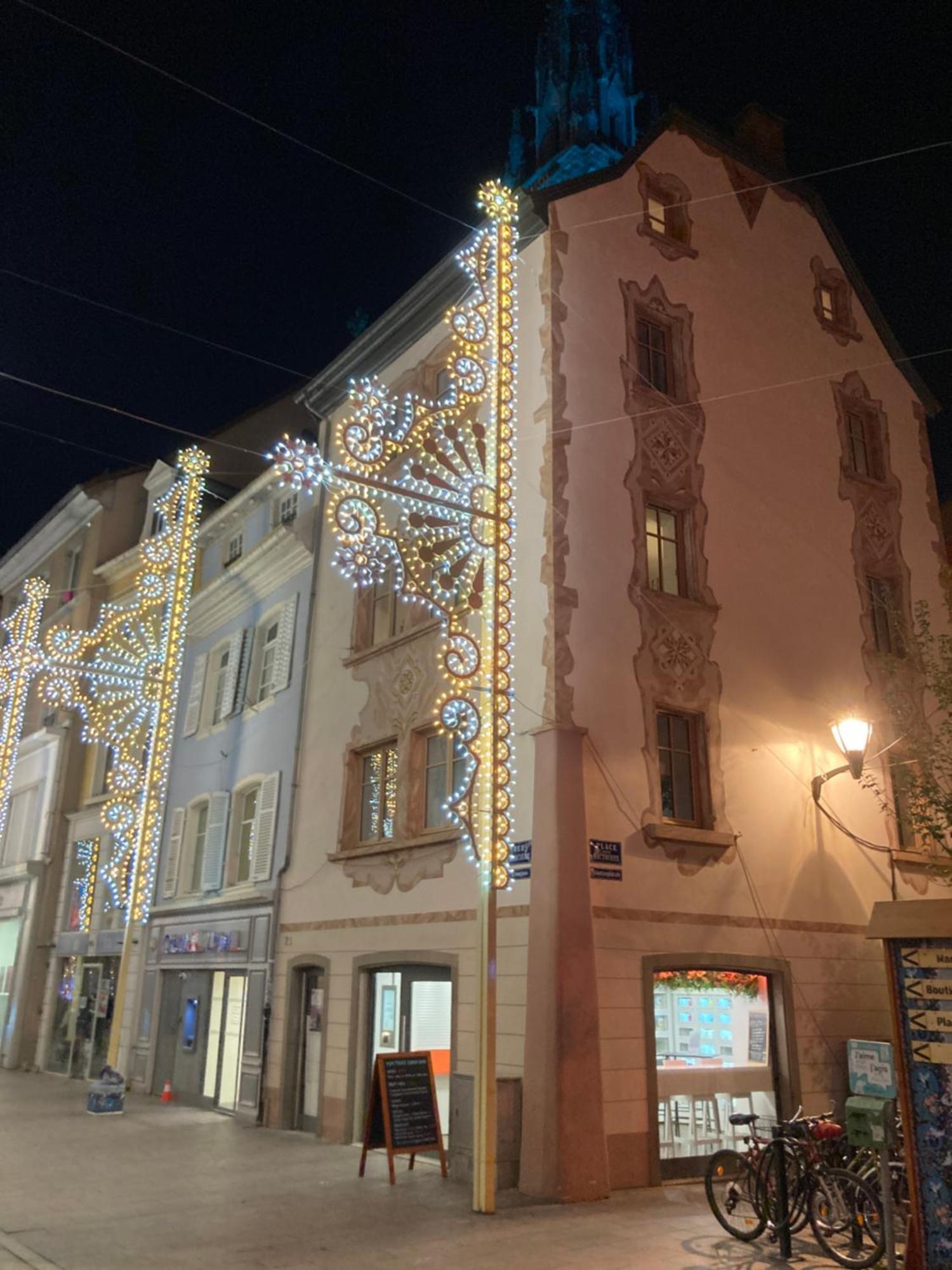 Des Victoires Apartment